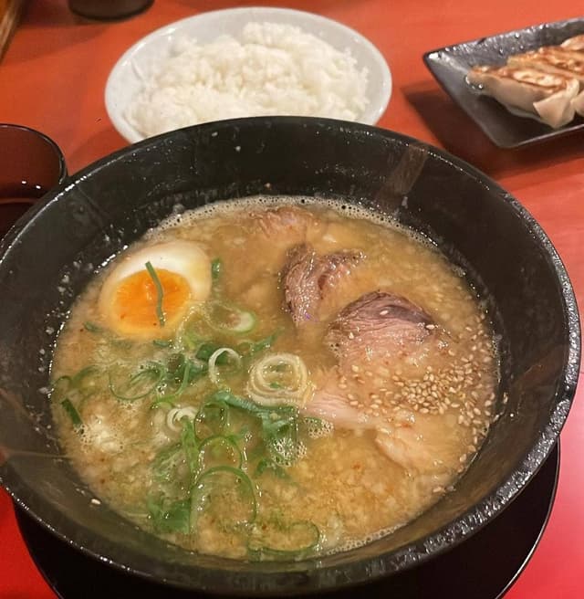 紅茶ラーメン紅KURENAI - サブ画像3