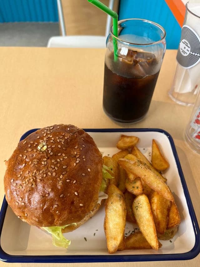 OYOYO LIGHT BURGER - サブ画像1