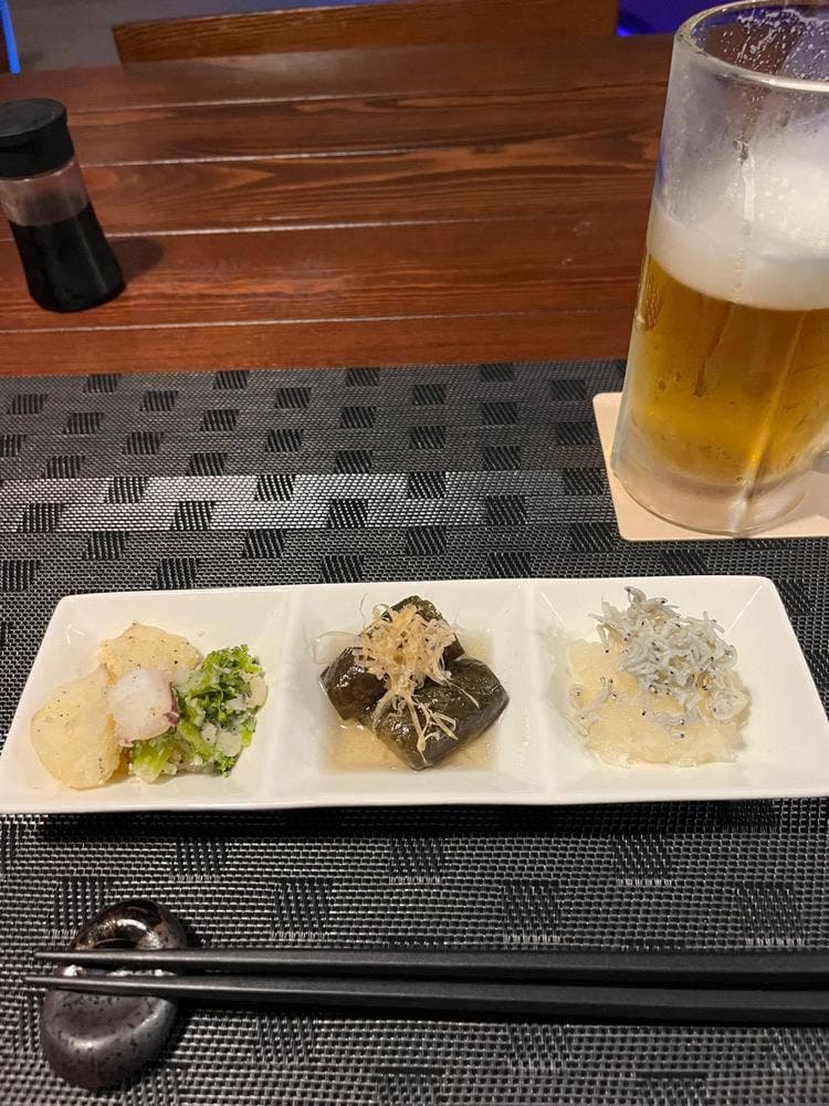 ダイニングバー DEN
