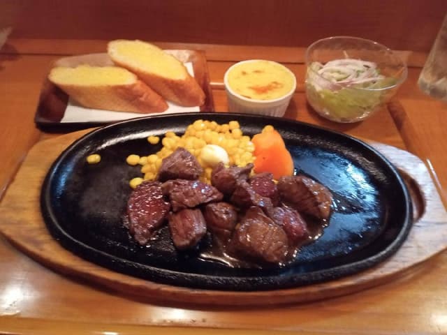 ステーキハウス スリーロイン - サブ画像1
