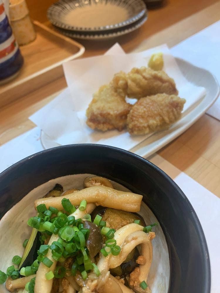 まる誠 本店