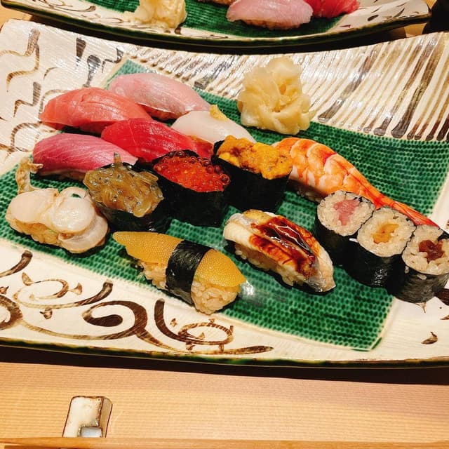 意気な寿司処 阿部 青山店 - サブ画像2