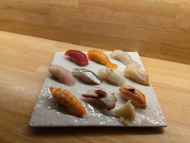 寿司と串とわたくし 三条大橋店 - サブ画像1