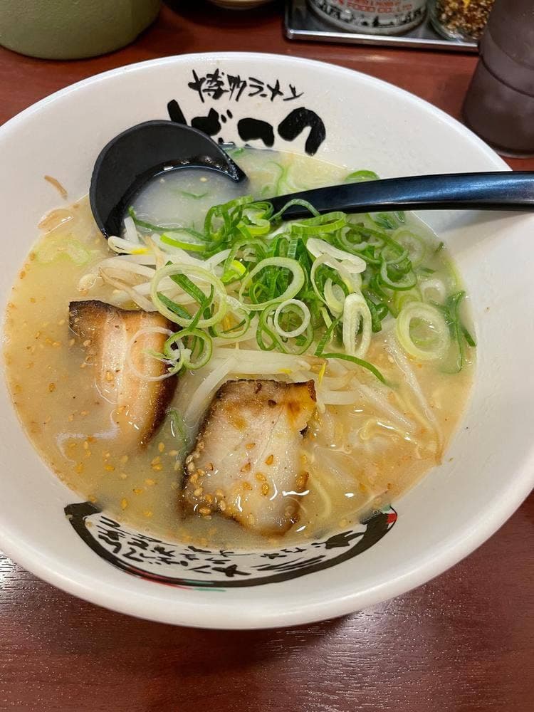博多ラーメンげんこつ イオン大日店