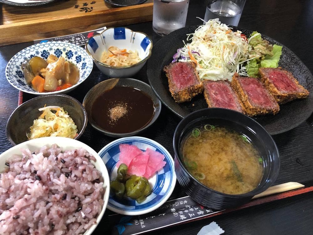 ニカク食堂