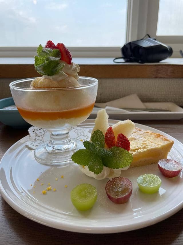 Cafe HANA - サブ画像1