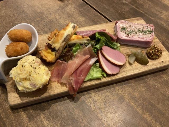 カフェ&ダイニングバー クッチーナ - サブ画像3