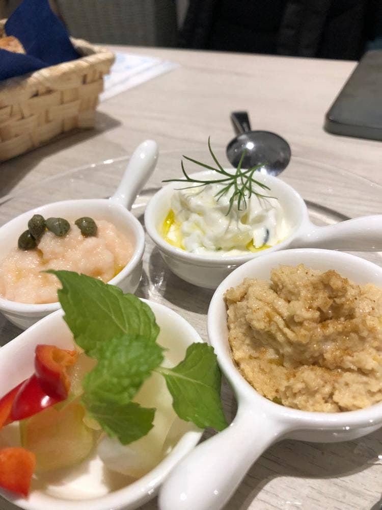ギリシャ家庭料理 フィリ