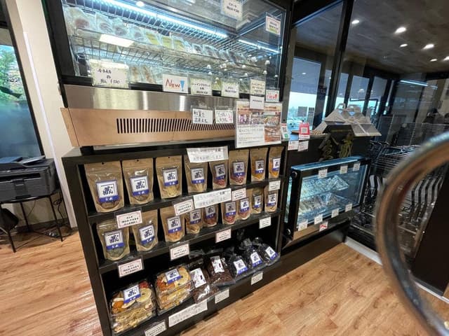 富士山フルーツサンド 金藏 河口湖旅の駅店 - サブ画像1