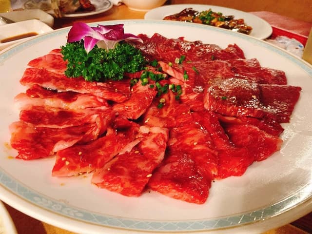 炭火焼肉 新宿柳苑 黒毛和牛専門店 - サブ画像3