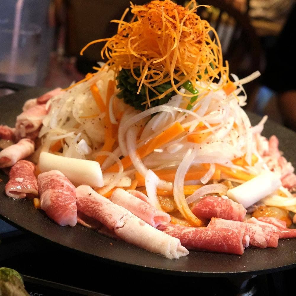 サムギョプサル×食べ放題 韓国バル サラン 梅田東通り店