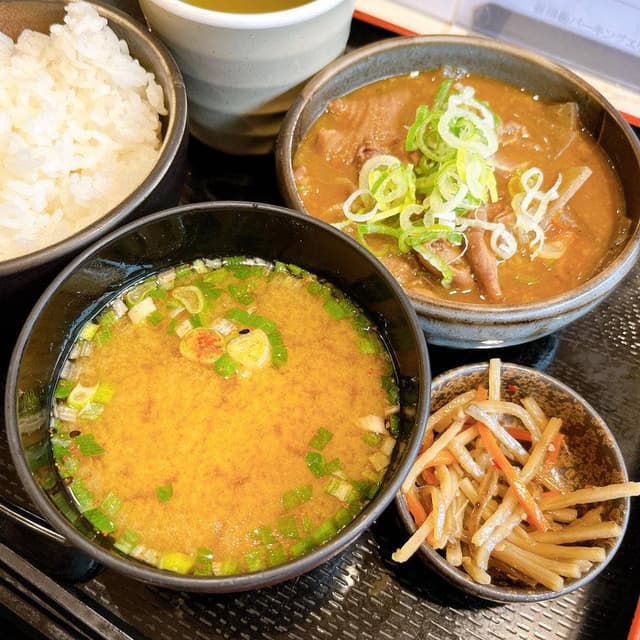 谷川岳PA 上り フードコート - サブ画像1