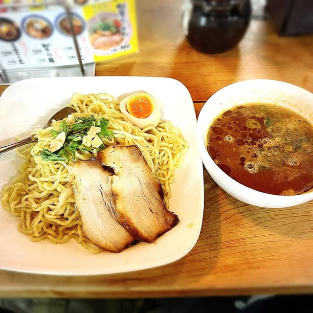 ら〜めん 餃子専門店 まんねん 本店 - サブ画像1