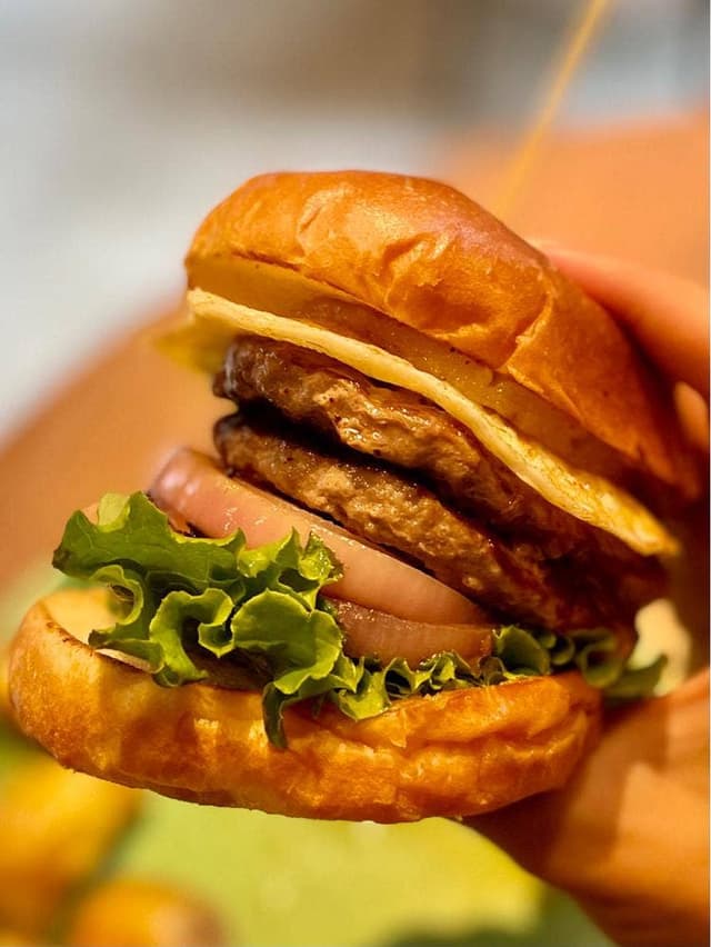 ヴィレッジ ヴァンガード ダイナー 豊洲フォレシア - サブ画像2