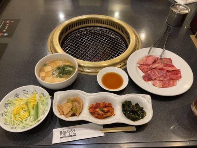 関内苑 本店 - サブ画像1