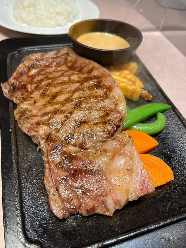 シャロン 阪奈店 - サブ画像1