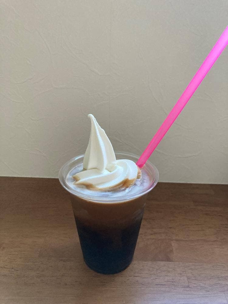 カフェ アットレ