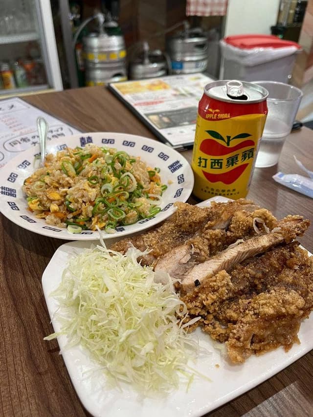大阪同客餃子館 台湾料理 - サブ画像1