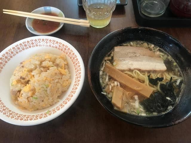 餃子ハウス - サブ画像1