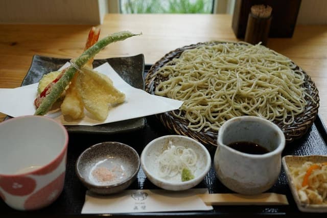 手打ち蕎麦 眞壁 - サブ画像2