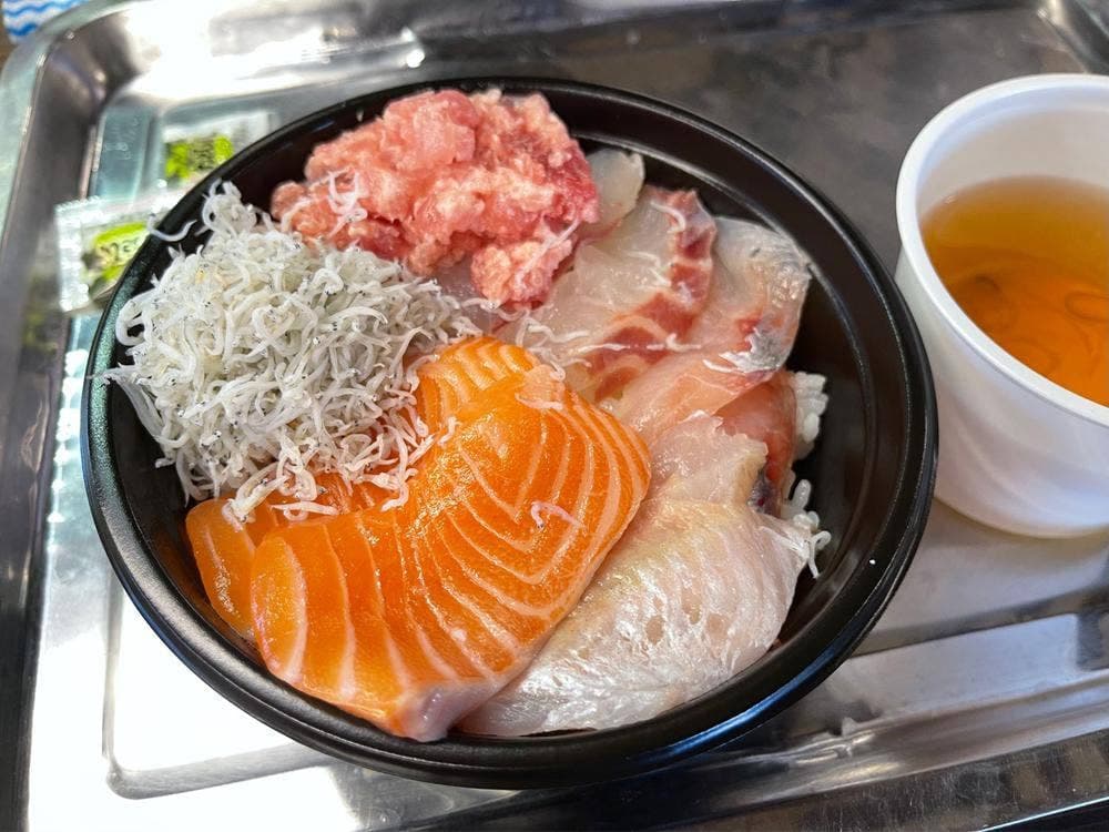 味勝手丼・浜焼き あかつ水産