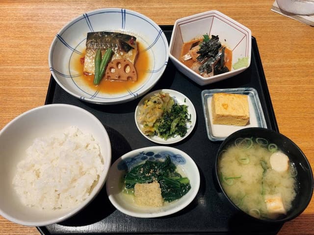 田中田式海鮮食堂 魚忠 - サブ画像3