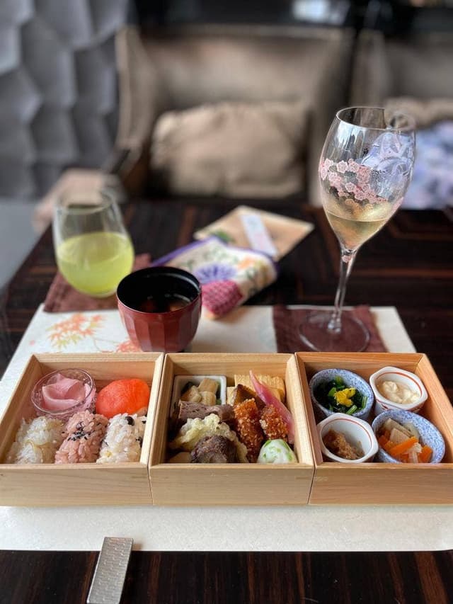 ラウンジバー プリヴェ - サブ画像2