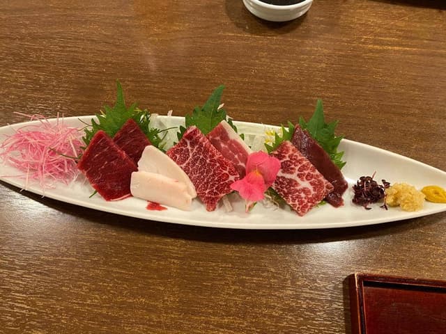 桜肉料理 馬春楼 銀座本店 - サブ画像2
