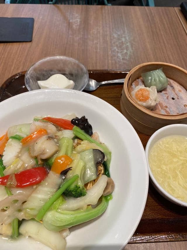 紅虎餃子房 イオンモール四条畷店 - サブ画像1