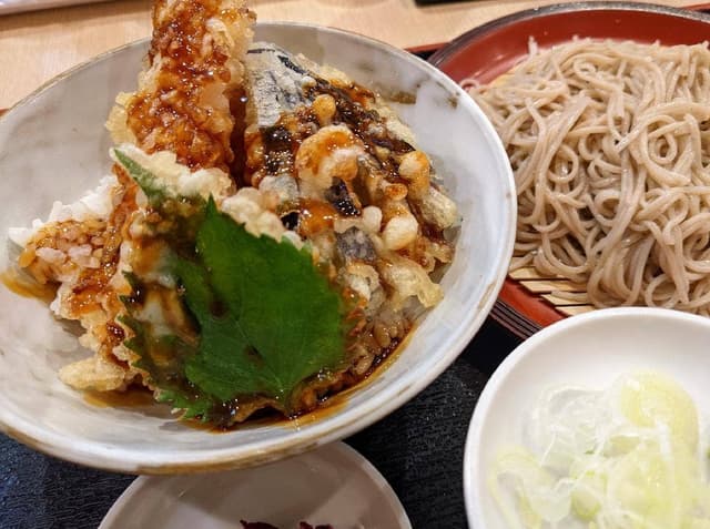 そば処しなの - サブ画像3