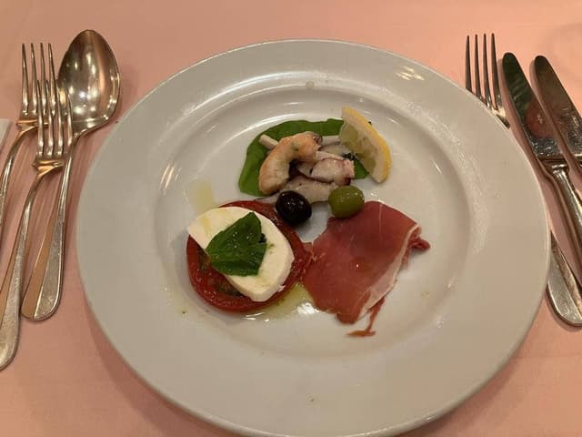 アントニオ 南青山本店 - サブ画像2