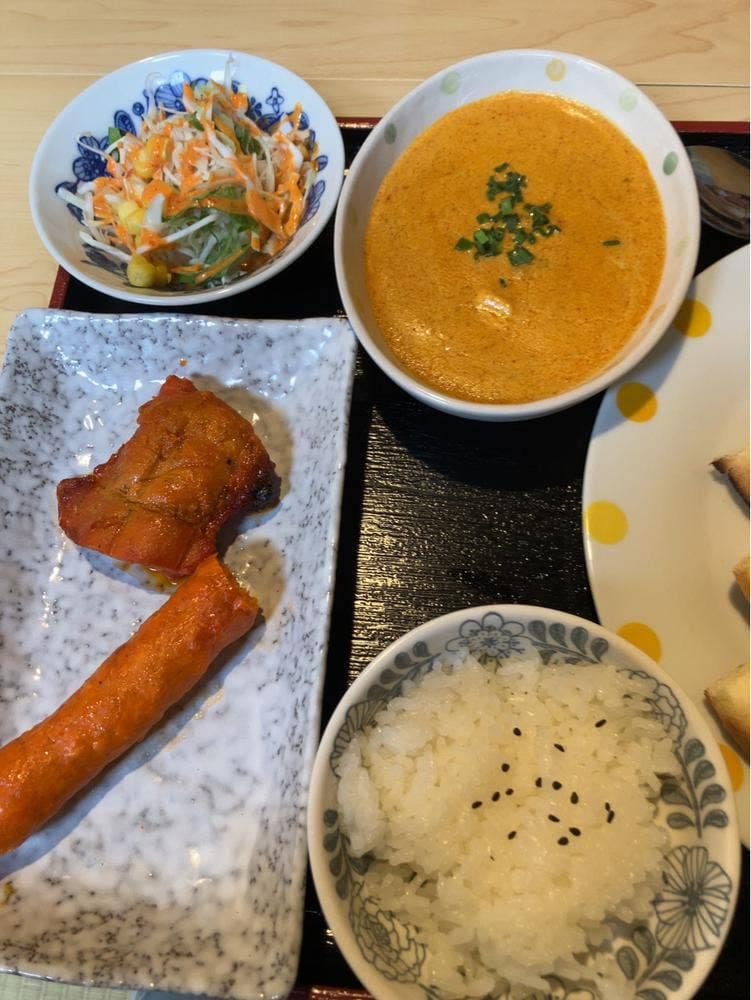 アジアンカレーと焼き鳥 サスラリガラ 博多店