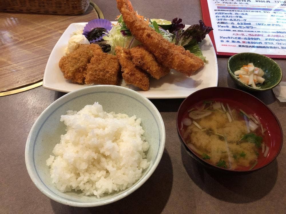 まんたて