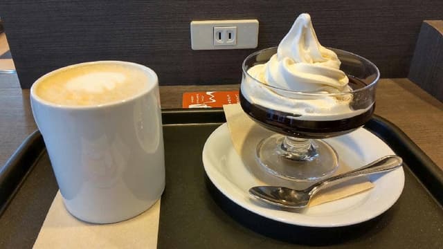 カフェ・ベローチェ 南池袋一丁目店 - サブ画像1