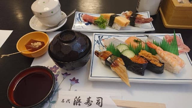 浜寿司 綾羅木店 - サブ画像2