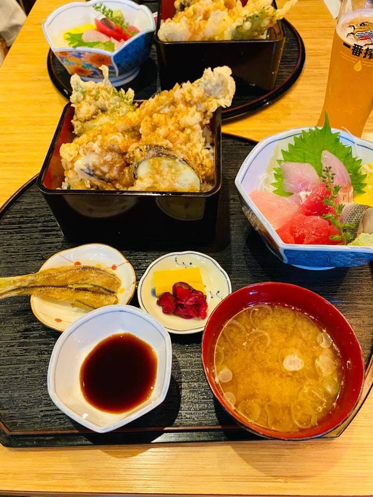 地魚料理 やすらぎ