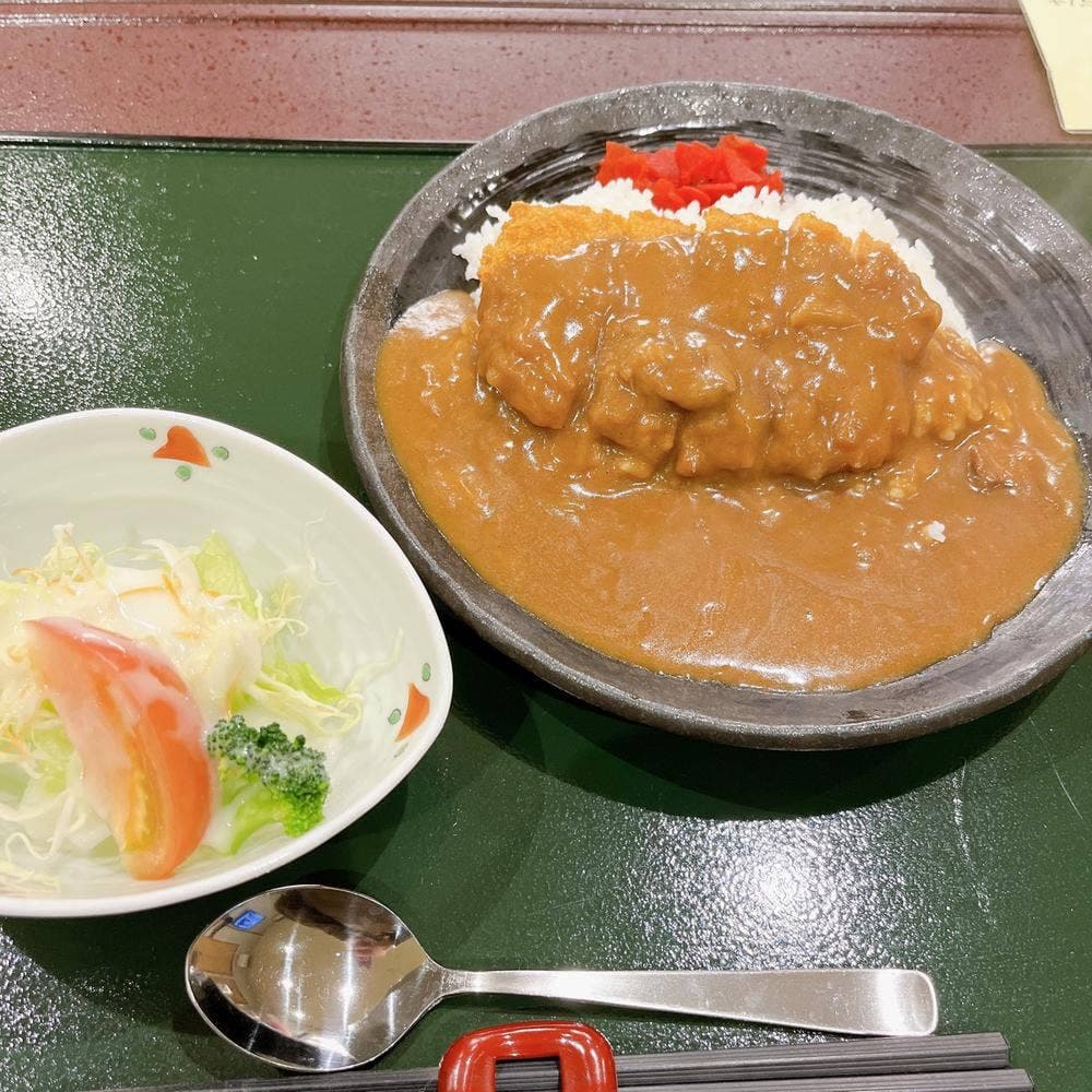 お食事&湯上り処 月とうさぎ 福うさぎ