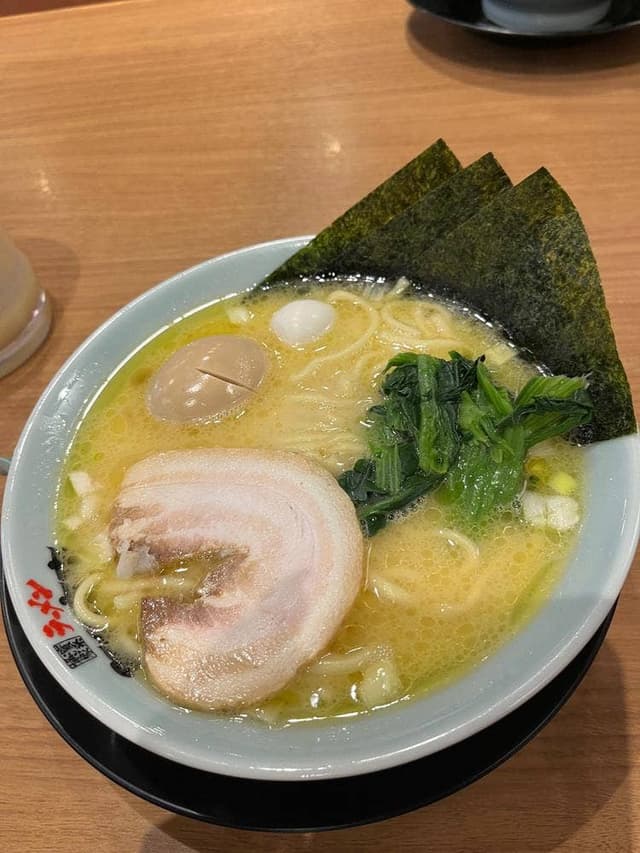 横浜家系ラーメン 町田商店 弥富通店 - サブ画像2