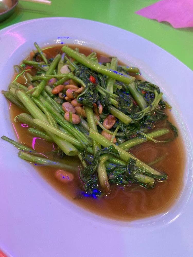 酒とアジア屋台料理 アローイ兄弟