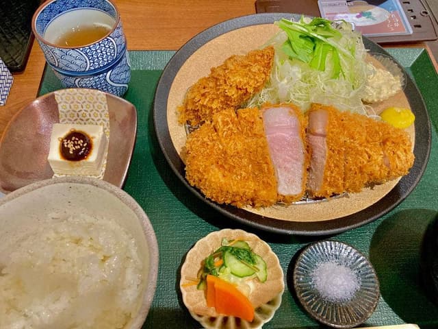 とんかつ専門店からり - サブ画像3
