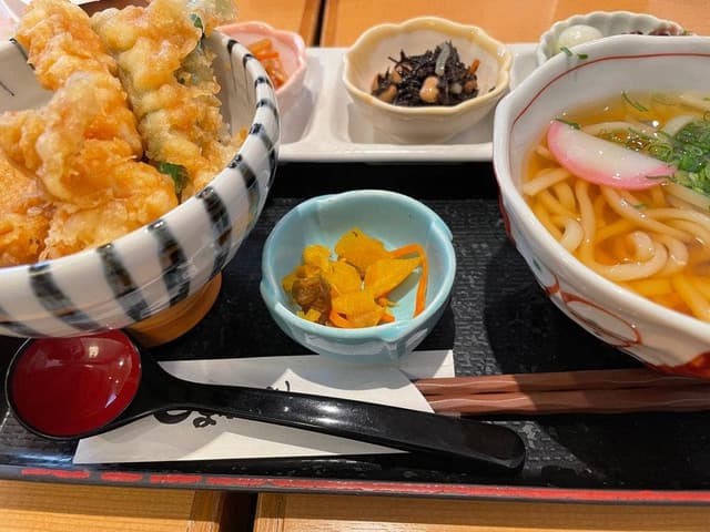 茶房ひまわり イズミヤ白梅町店 - サブ画像1
