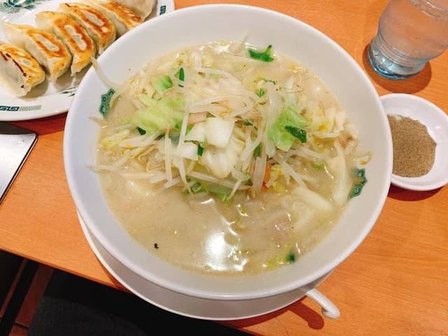 日高屋 恵比寿南店 - サブ画像1