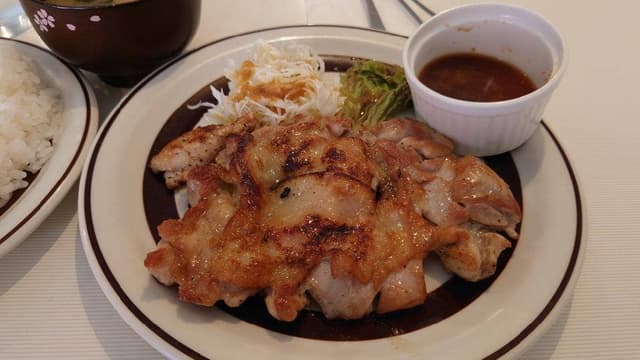 ランチハウス - サブ画像2