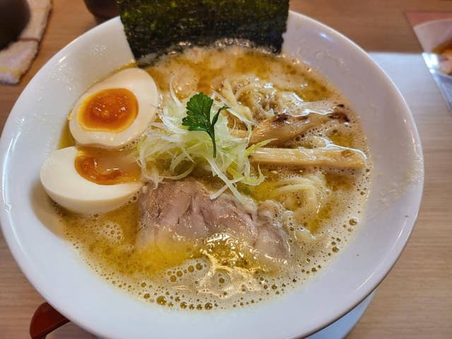 ラーメン 鶏華 - サブ画像1