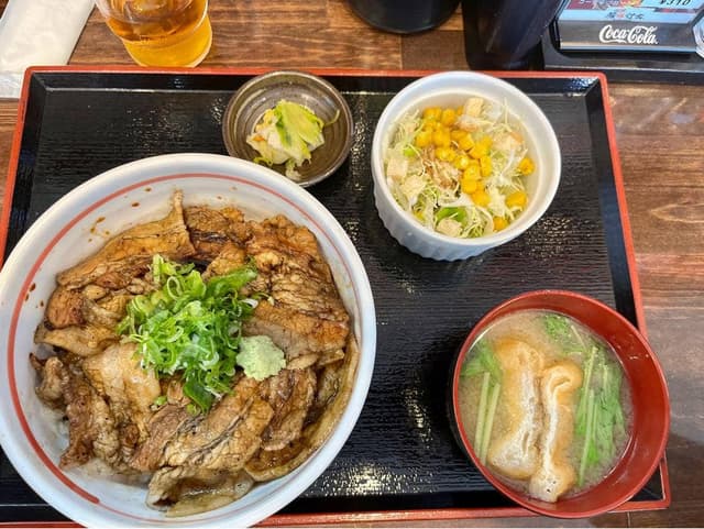 炭焼 豚丼信玄 長浜店 - サブ画像1
