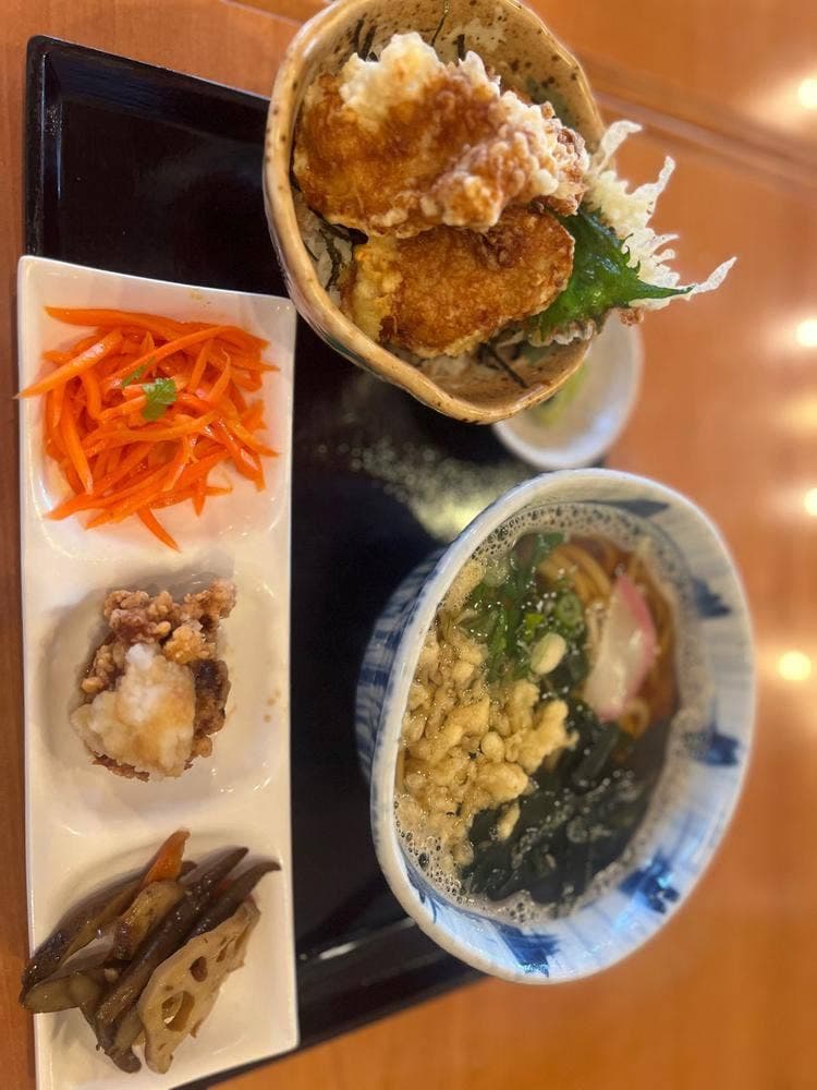 うどんれすとらん へんこつ 水戸吉沢店