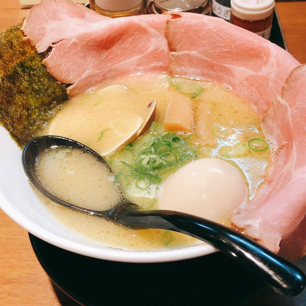 熟成醤油らーめん十二分屋 城陽店