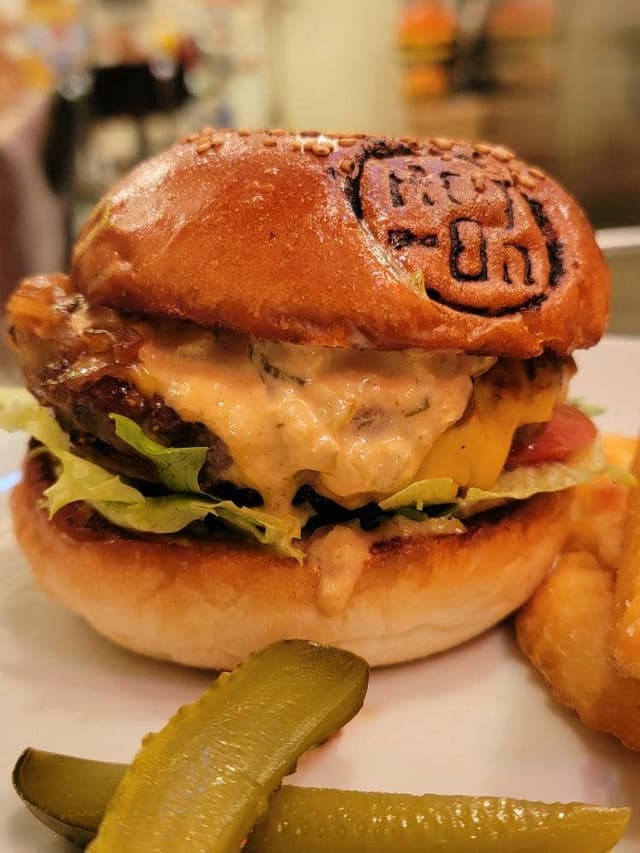 レッグオンダイナー - サブ画像3