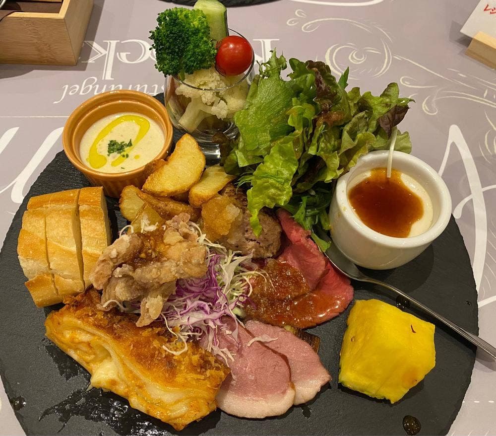 Cafe&Bar BonnReine