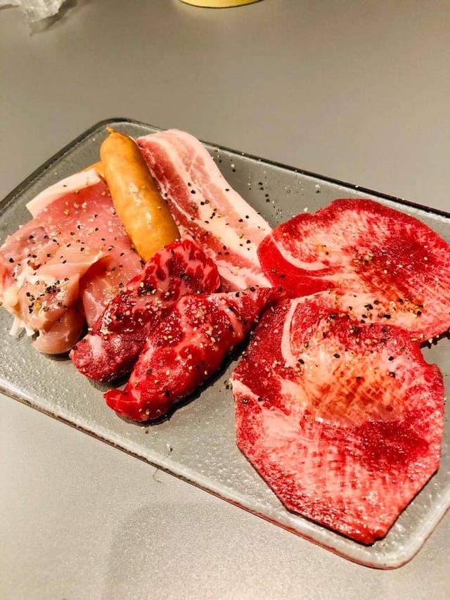 孝作とアームストロングの肉とけむり - サブ画像2